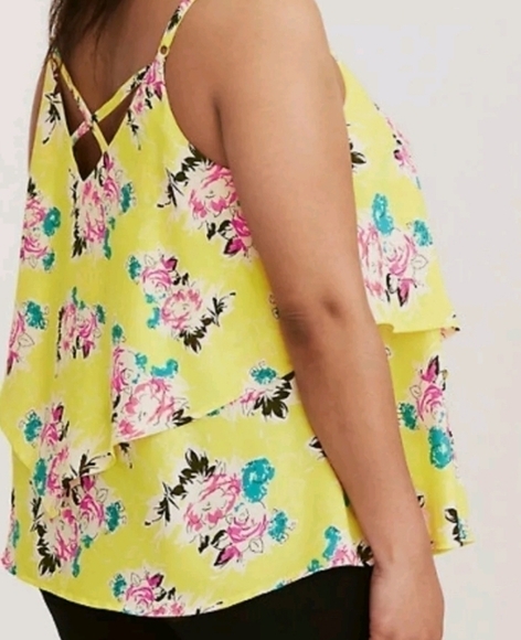 Torrid women's Georgette Floral Print Layered Criss Cross Cami, Size 2 - Picture 2 of 8
